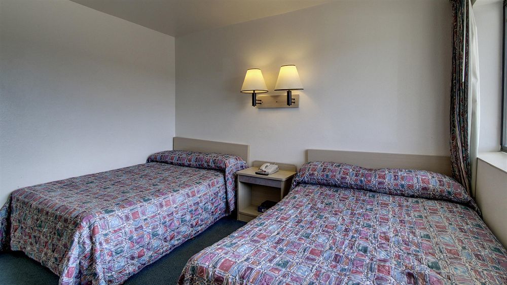 Motel 6 Des Moines South - Airport Esterno foto